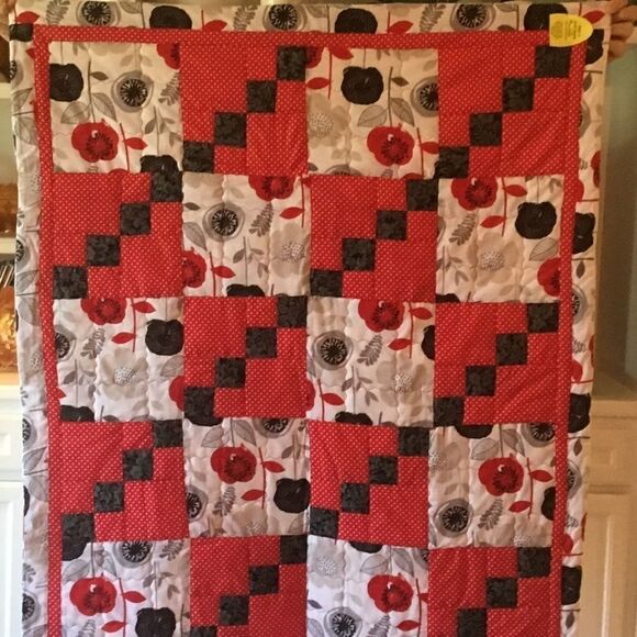 Handmade Quilt   - Picture 1 of 9